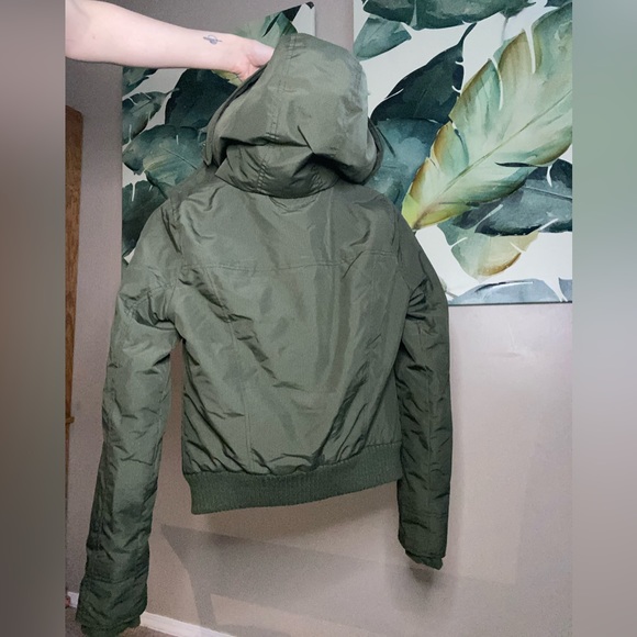 Hollister jacket - Picture 11 of 11